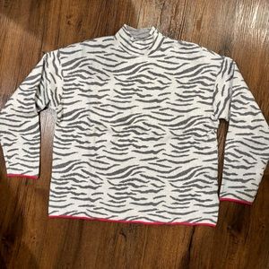 Anthropologie swester size 1X. NWOT. Animal print, gray and white with pink trim